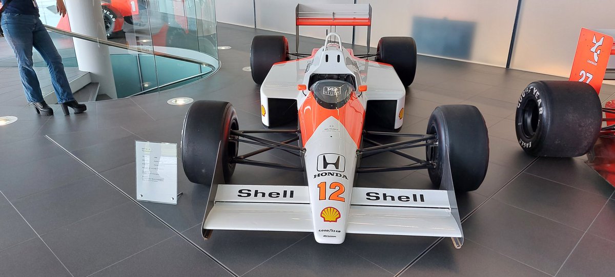 dburgersdijk's tweet photo. If you love F1 history. Better than this no way 😍😍😍 @ayrtonsenna his @McLarenF1 the real deal 🧡🏎🍾🏆🧡🏎🍾🏆 thank you so much mclaren its was the best day in my F1 live. For my the greatest driver i have ever seen on the track #FearlessForward @McLarenNLFans https://t.co/aE8ESJTtJn