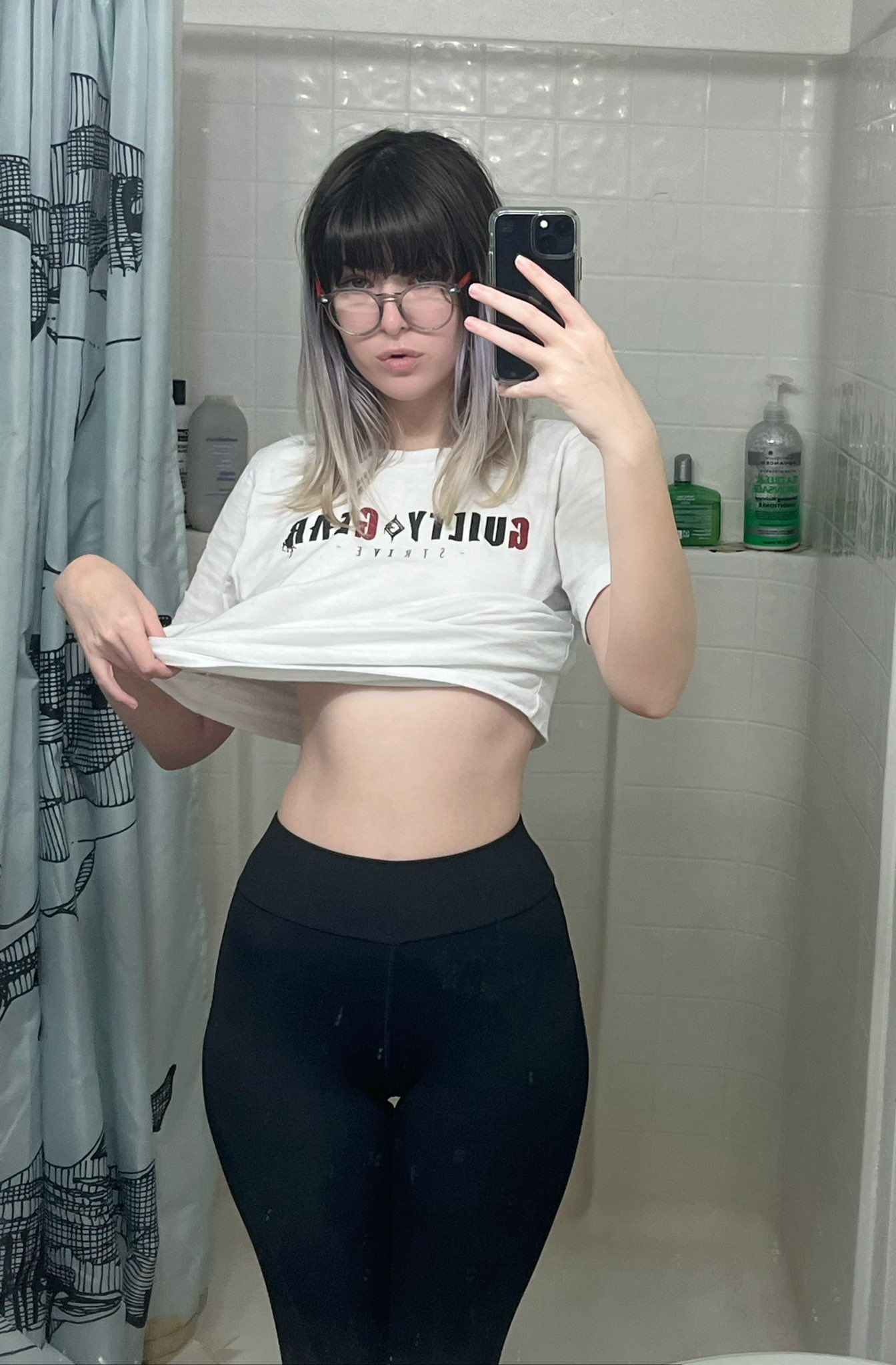 sharkparty 💗 on Twitter "gamer moment https //t.co/1ES5S46Nxo" / Twitter