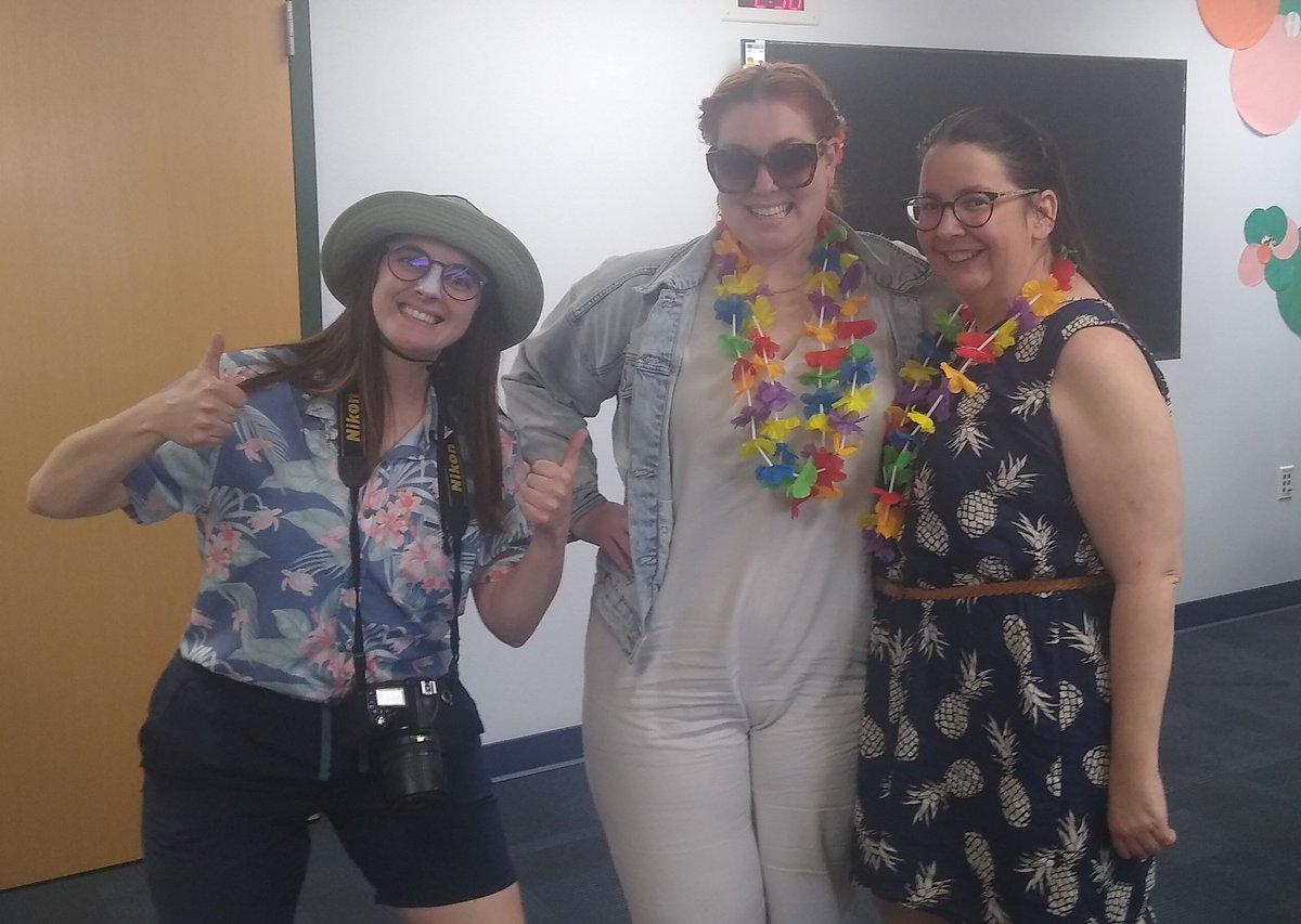 SunsetEagles's tweet photo. Super Secret Staff Spirit Day #4 🌺🌺🌺🌊🌊🌊🌊⛱️⛱️⛱️⛱️🩴🩴🩴🩴🩴 https://t.co/KuDAF0EWWx