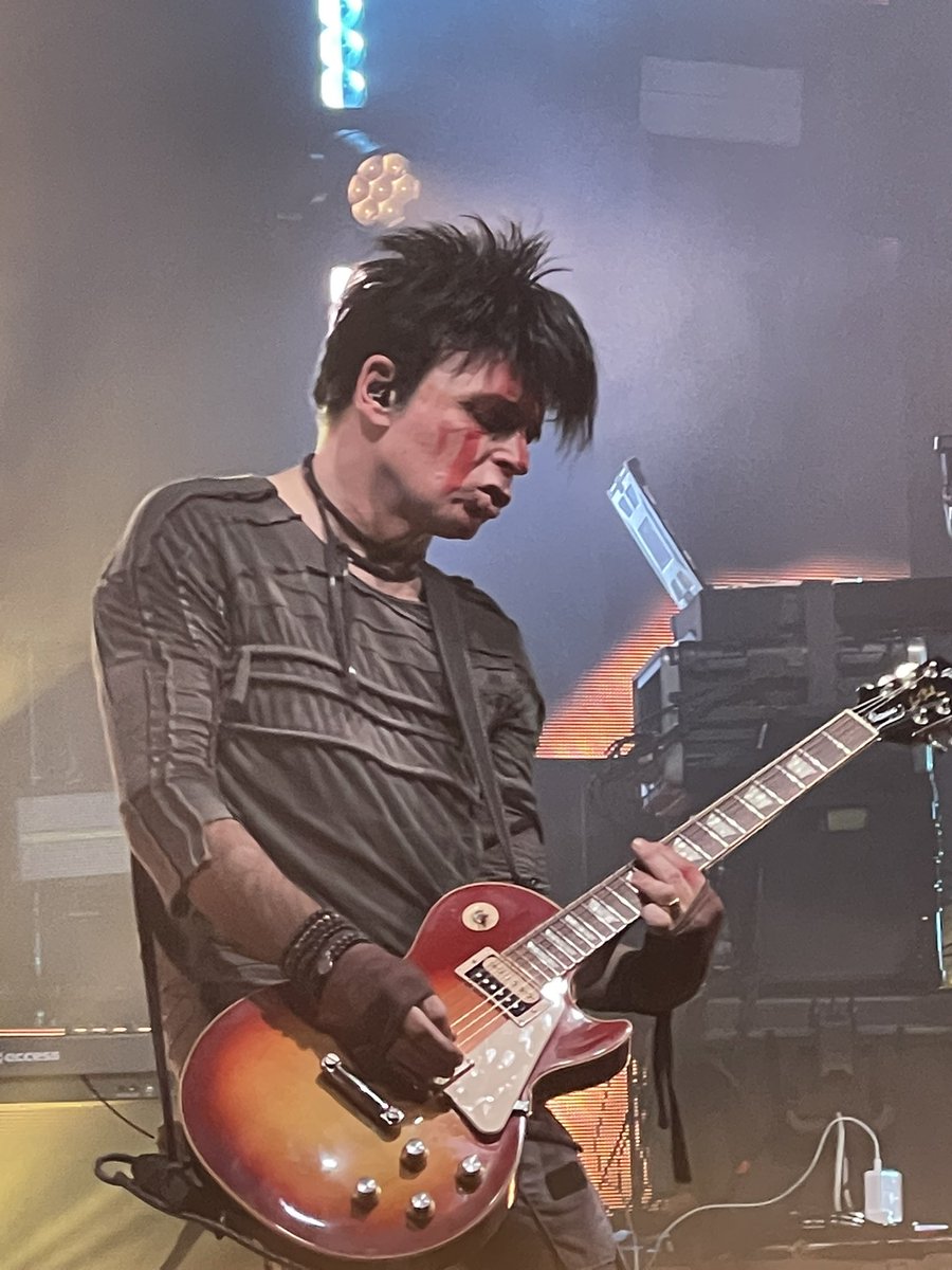 jhwh67's tweet photo. @numanofficial #NumaninLeedsfuckinrocked https://t.co/xpjR5ooDQt