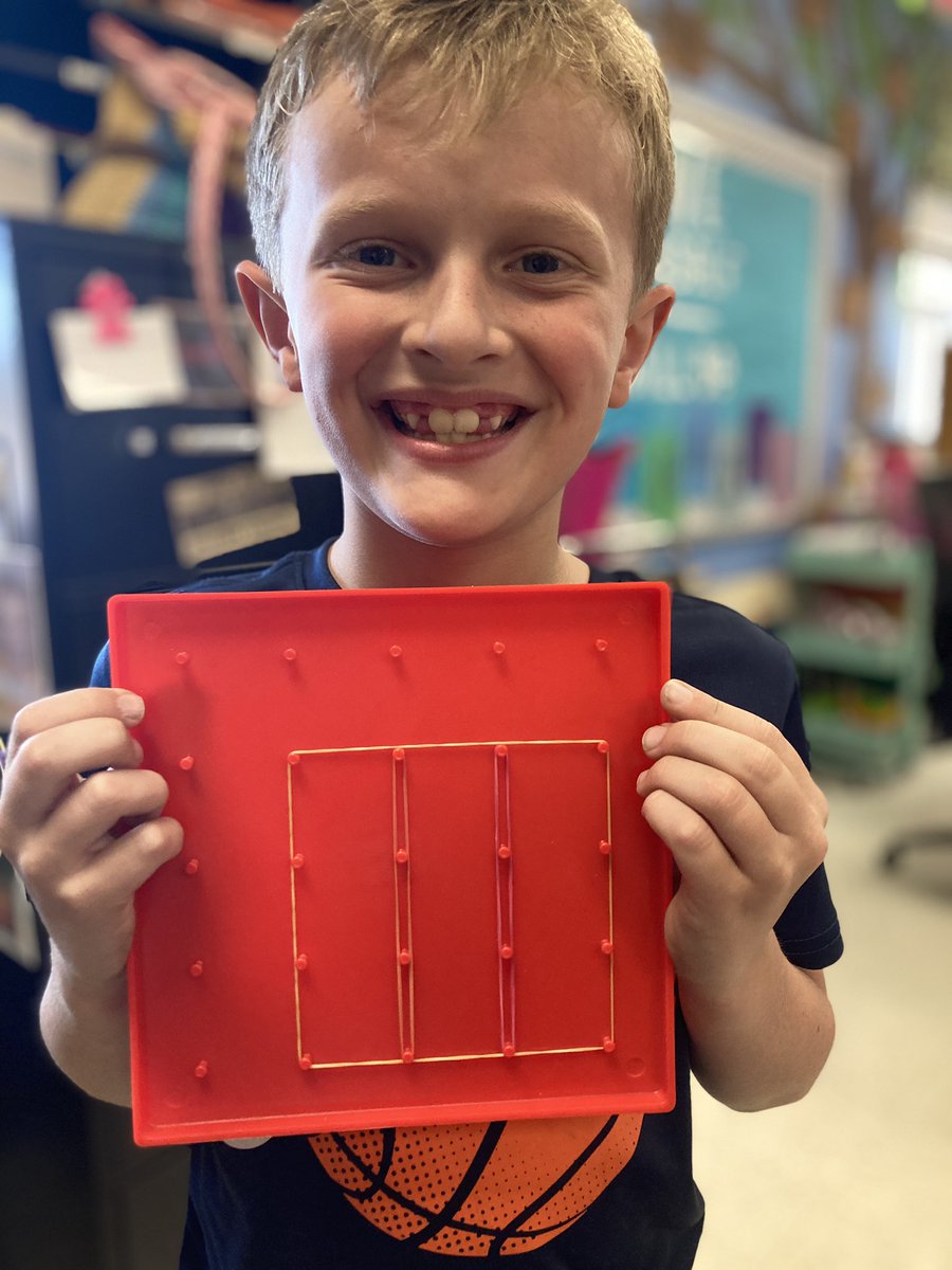 Ss practicing partitioning rectangles with geoboards! <a href="/BriarwoodES/">Briarwood Elementary</a>
