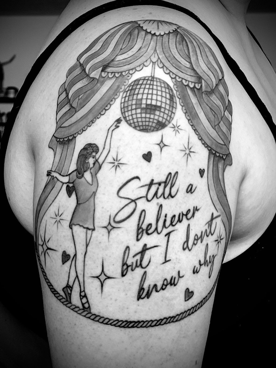 just realized I’ve never shared my @taylorswift13 tattoo! It’s a full color piece that needs a few touch ups so here’s the b&w version for now ☺️ @taylornation13 #mirrorballtattoo #mirrorball #taylorswifttattoo #TaylorSwift