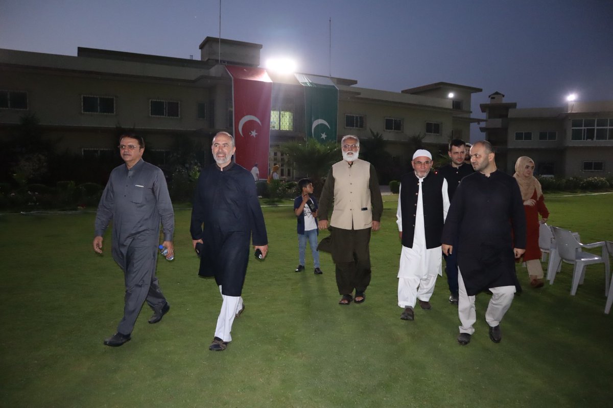 ndmkhn's tweet photo. Mr. Hüseyin Oruç, Deputy Chairman of the Board of Trustees IHH, Mr. Nadeem Ahmed Khan, Chairman Khubaib Foundation, and the honourable guests Mr. Usman, Mr Khalid spent a day with the Orphan Students at Khubaib College Haripur.
#orphancare #khubaibFoundation  #cryptocurrency https://t.co/519debAmJy