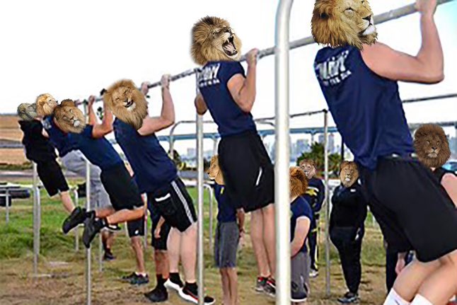 Al_iSamer's tweet photo. The world is freaking about the prices of crypto coins while the lions in #MLC are ๐๐ฆ๐ and pushing for reel @MemphisLions #JustPush #PushTheP https://t.co/qvyDBUkVdd