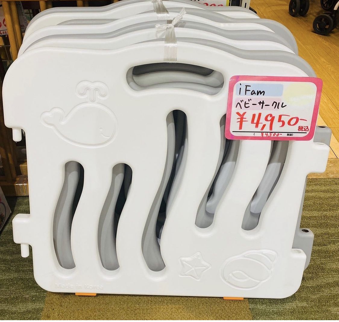 ecolifecoco's tweet photo. 【与野】

iFamのベビーサークルです🎵
モノトーンカラーがとってもオシャレでオススメです🥰
組み立てやお手入れもカンタンです✨
.

#ecolifecoco  #エコライフココ #イオンモール与野  #リサイクルショップ #キッズコーデ #出産準備 #新　子供服買取 #sdgs #ifam #ベビーサークル #おうち遊び https://t.co/M8bZIkUZLa
