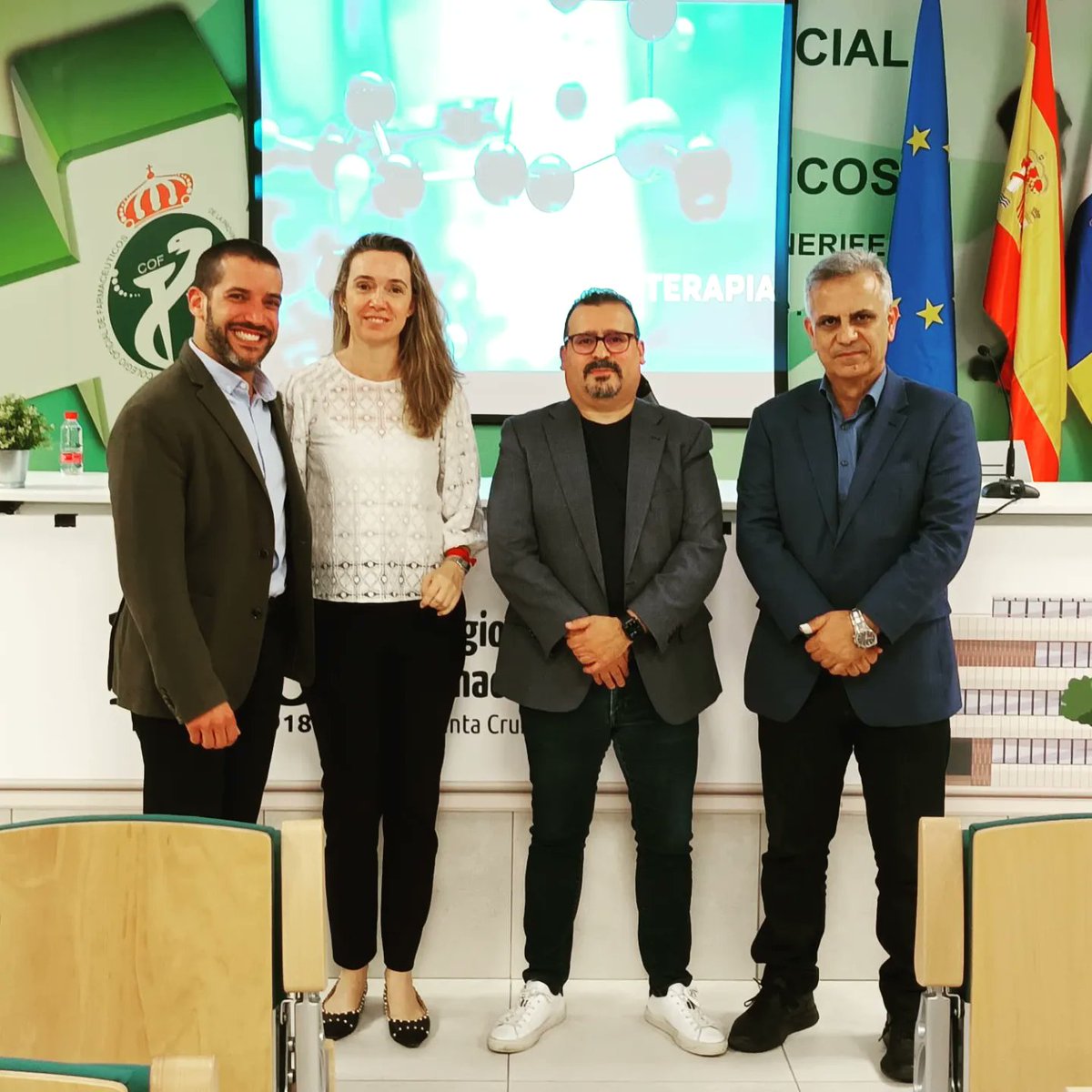 FarmacéuticosSCTenerife tweet media