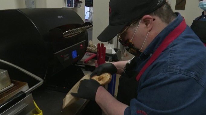 LaurenVictory's tweet photo. It’s more than a bakery. It’s more than a job for @heartofmercy residents. It’s a bakery where my relative Jeff is gaining important skills &amp; some spending $ 🙂

See the hard work it took to make  new @MisBakery in my @CBSChicago #MorningInsiders story: https://t.co/JzY9QowPEg https://t.co/ppHw03zFYt