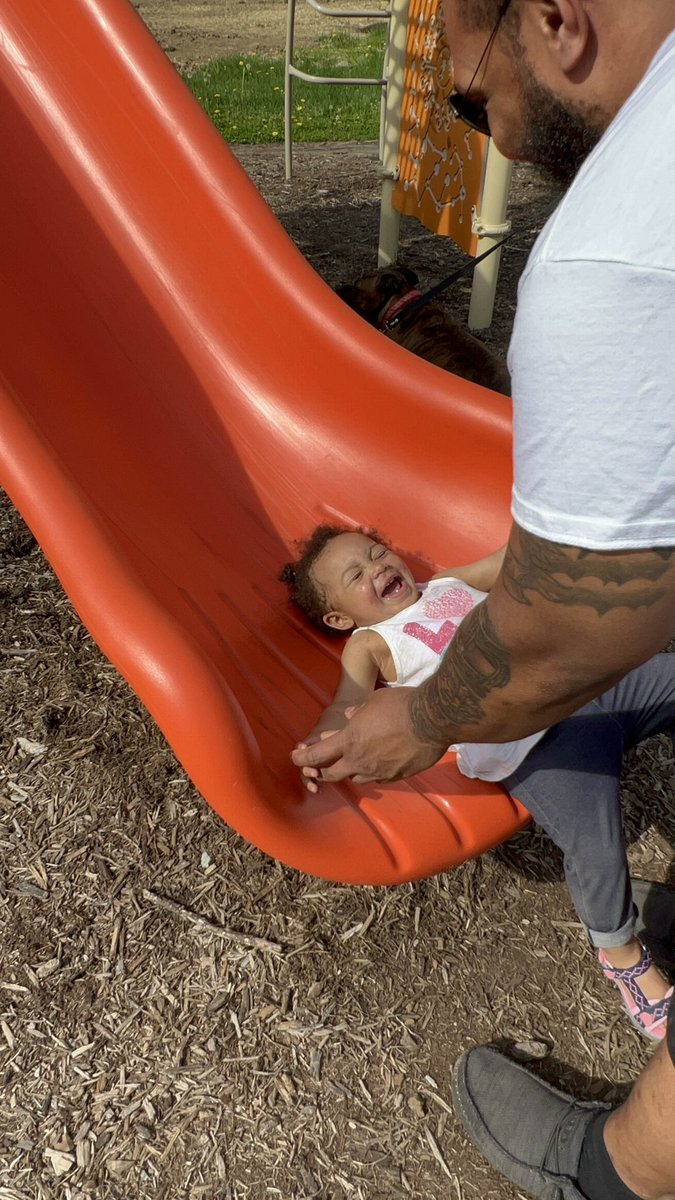 kellyco191's tweet photo. We had so much fun at the park yesterday…It was perfect weather with 2 of my favorite people and Nala 💗#Niece https://t.co/9UeS3CqLOi
