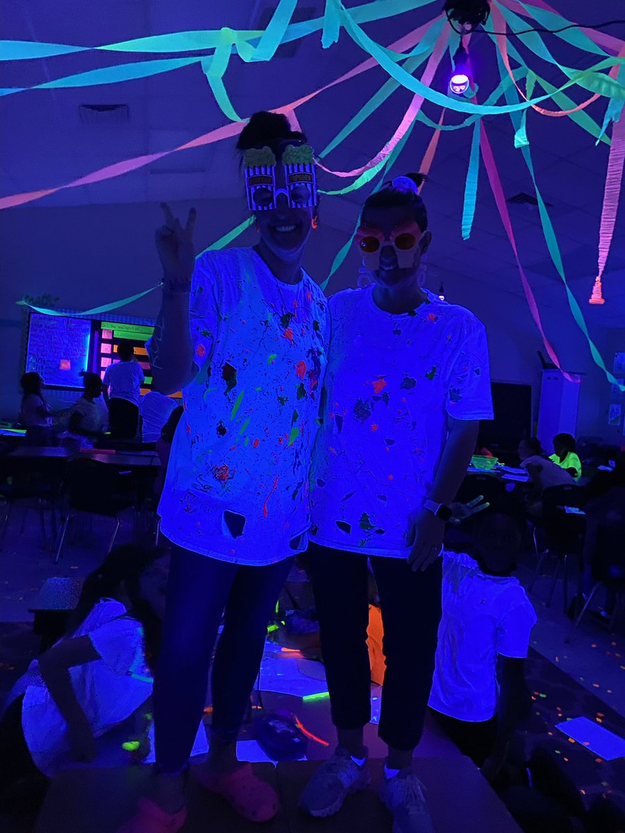 These <a href="/jss_small/">John Small Elementary</a> eagles are definitely going to GLOW on their upcoming EOGs after this amazing review day with <a href="/peppyhollyp/">Holly Patrick</a> and <a href="/Stephan62950374/">Stephanie Warren</a>