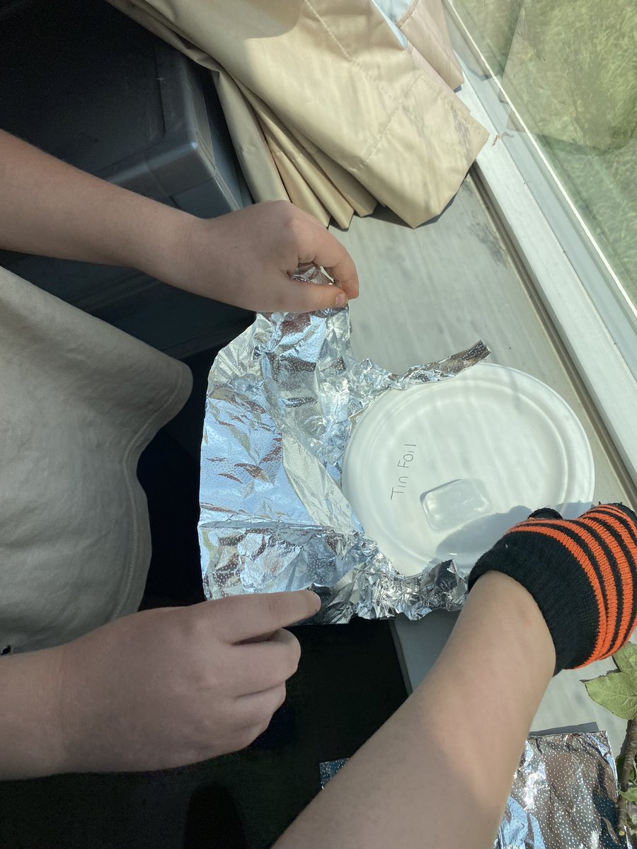 mrsrosati_'s tweet photo. Experimenting with ice! Grade 4/5s tested different everyday items to see which melted the ice cube the fastest! #stem #physicalchanges #handsonlearning 
@FitchSchool @dsbn https://t.co/twgRv5oqb1