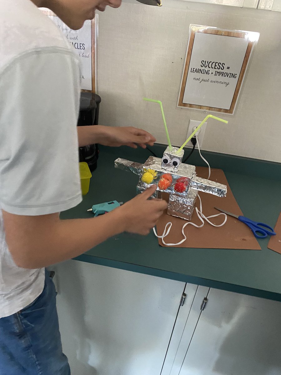 HailWatts's tweet photo. This is one of my favorite units! #ovvtpride #middleschool https://t.co/fre1ZPzNA1