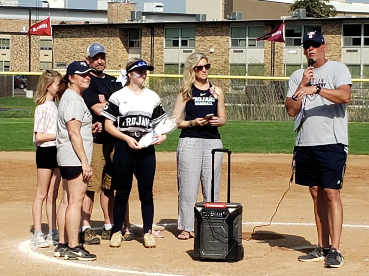 RySlatts's tweet photo. Senior night for @softball_cg. Congrats Gwenn Moran and fantastic job singing our national anthem! GO TROJANS! #SheBeCG @AthleticsCG https://t.co/SiYznbAKik