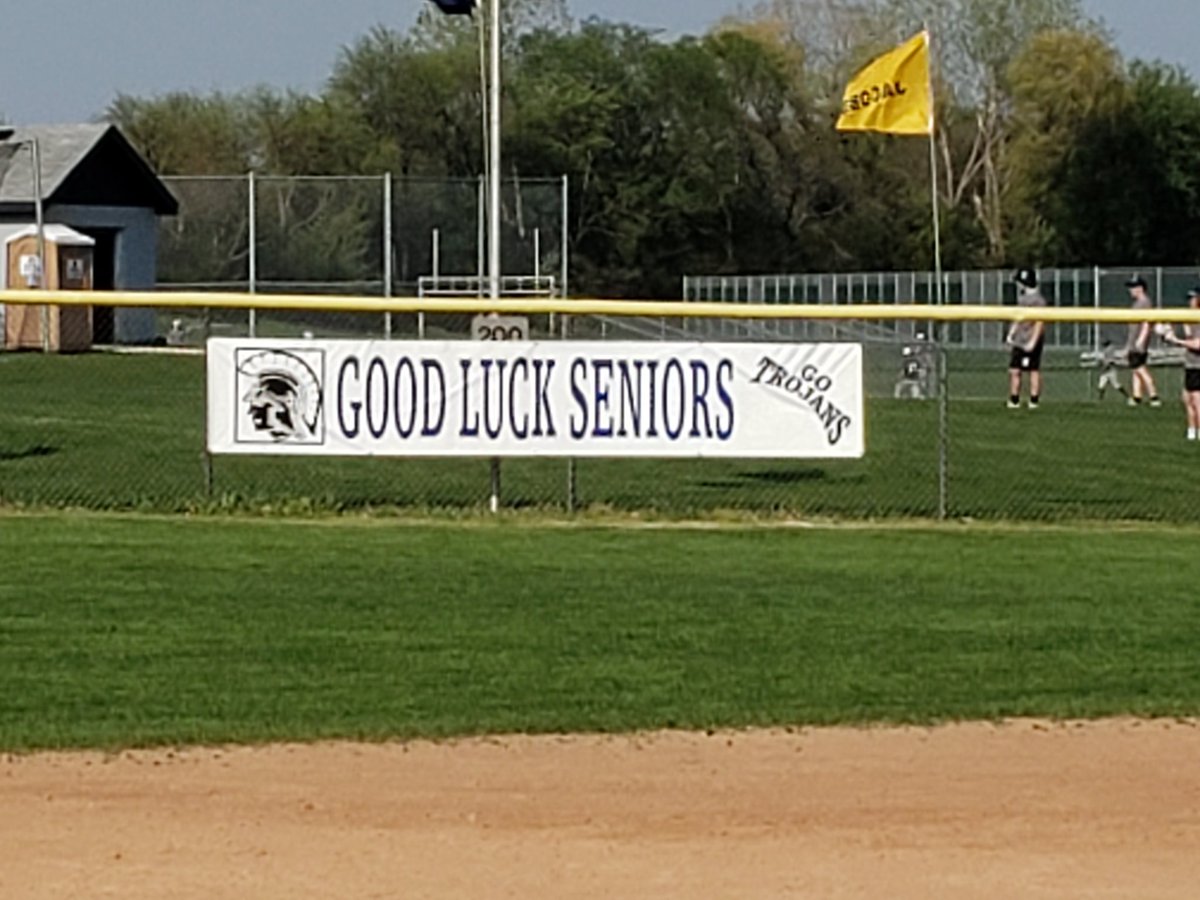 RySlatts's tweet photo. Senior night for @softball_cg. Congrats Gwenn Moran and fantastic job singing our national anthem! GO TROJANS! #SheBeCG @AthleticsCG https://t.co/SiYznbAKik