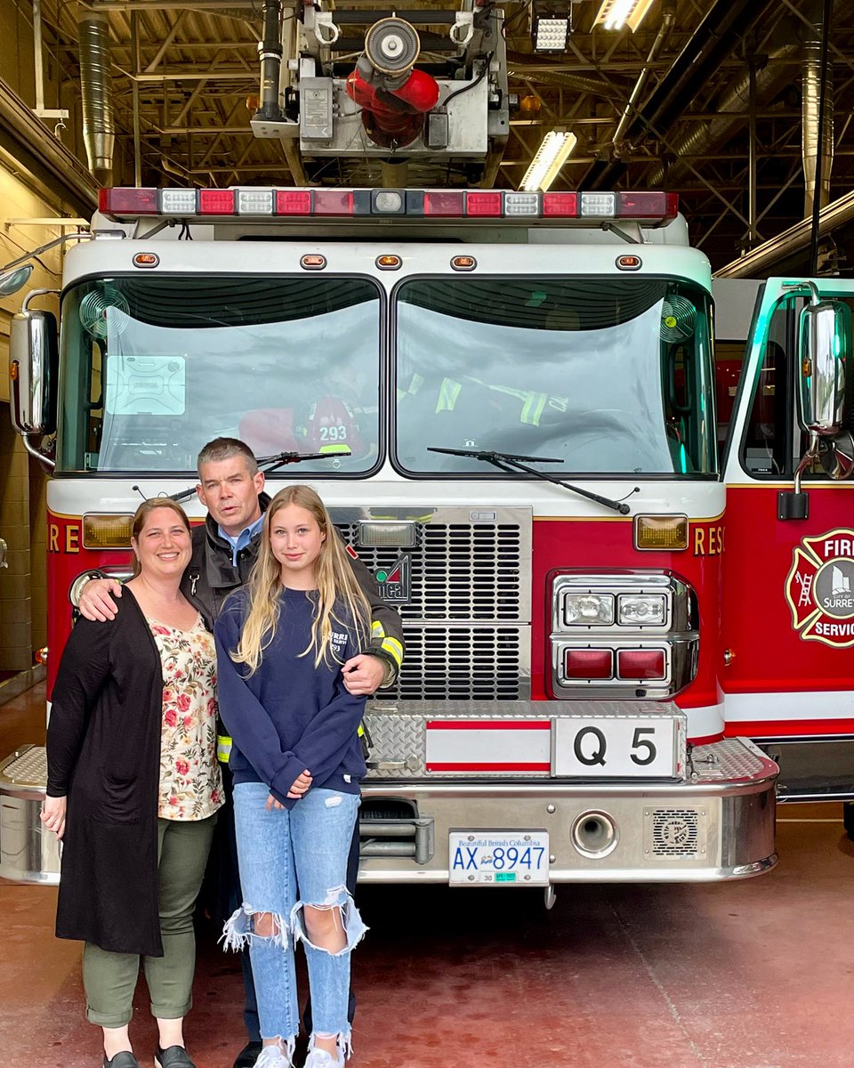 Surrey Fire Fighters tweet media