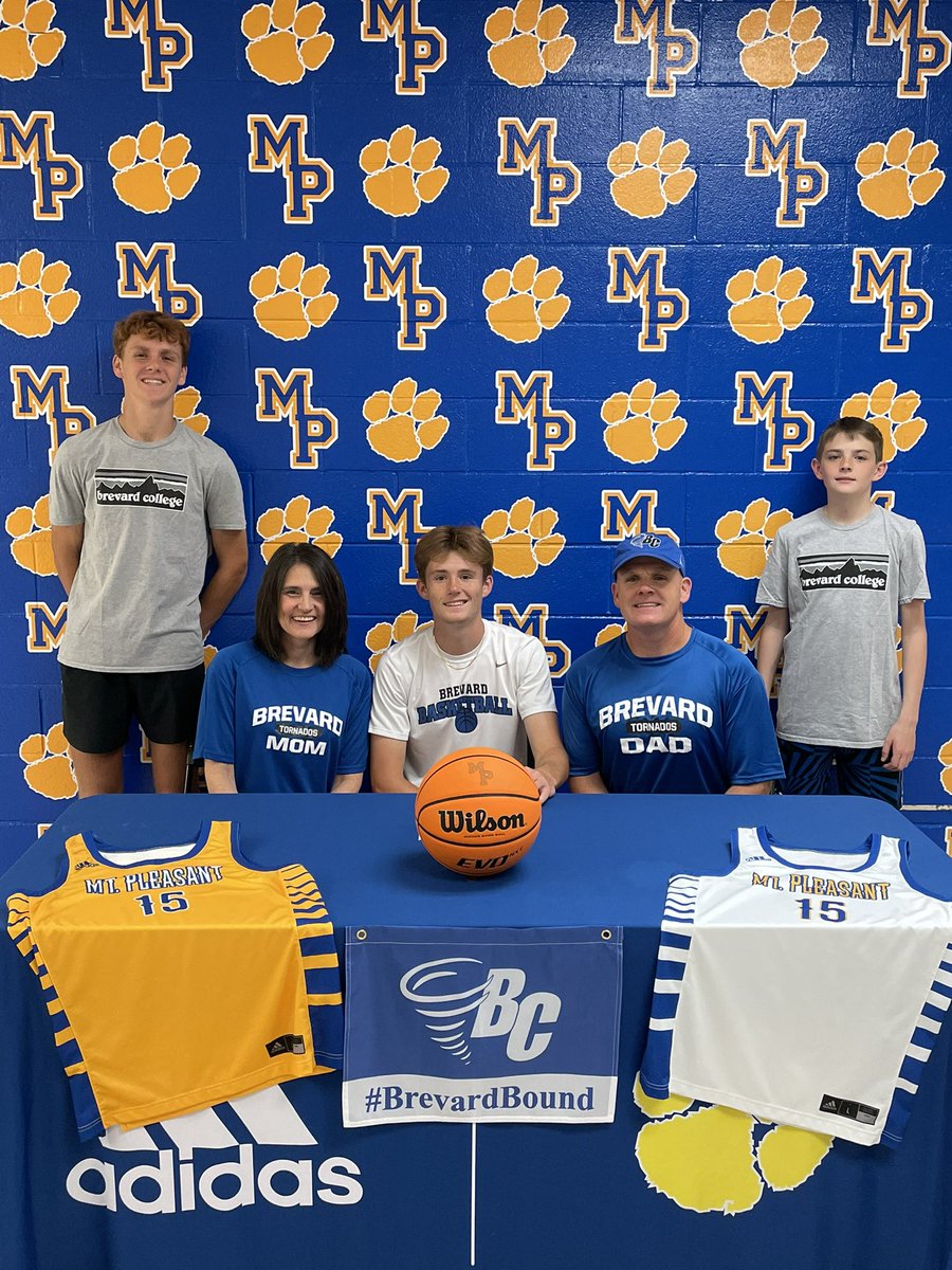 Congratulations to the YVC Player of the Year 🏀 Jadon Carnes on signing with Brevard College! #MPHoops #OurTownOurTeam