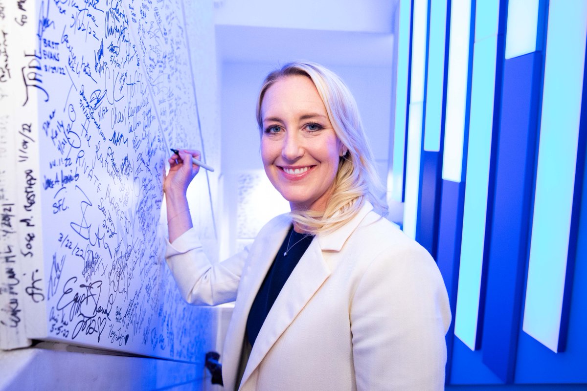 NYSE's tweet photo. We were thrilled to welcome @CapitalGroup as they rang The Closing Bell, celebrating the debut of their recent #ETFs 🏛 Congratulations to Director of ETFs Holly Framsted and the entire team! (NYSE Arca: CGDV; CGGR; CGUS; CGXU; CGGO; CGCP) https://t.co/tx6FYolAJm