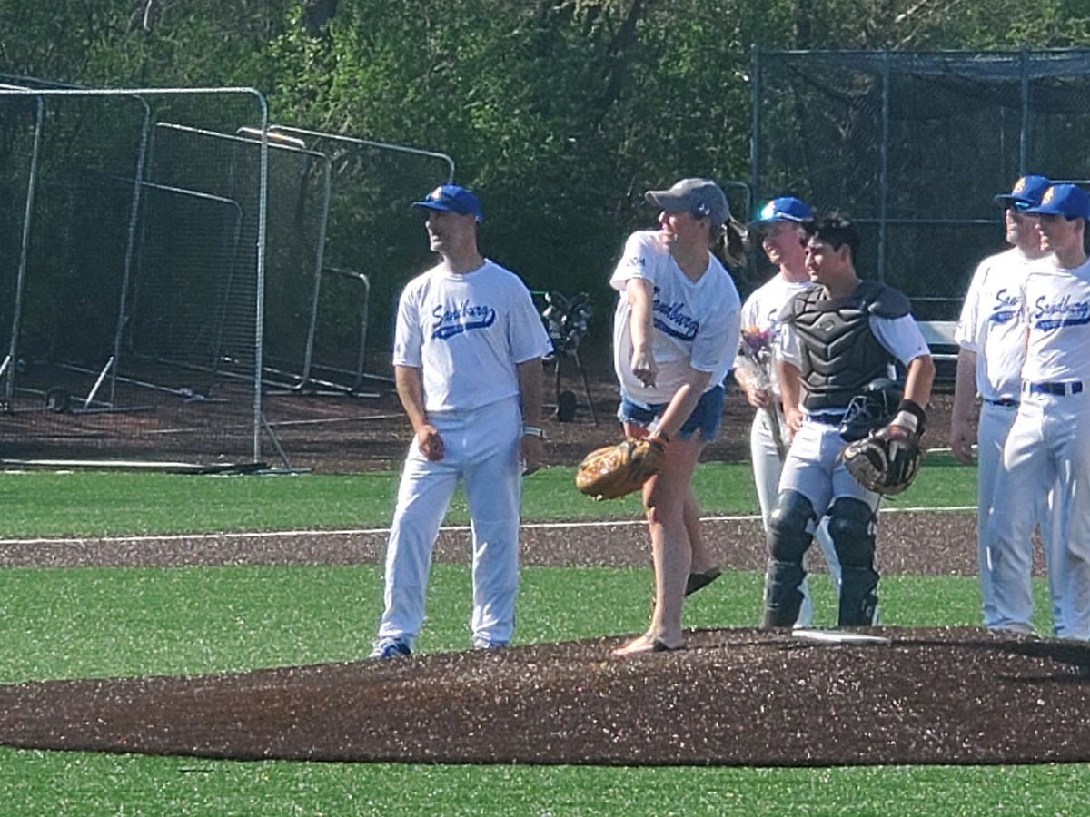 SandburgHS's tweet photo. Special moment for @csbaseball1 and Susie Kreis. @CoachKreis was a special individual and friend to our students,  staff,  and community.  He will be missed forever.  Thank you for everything! @CHSD230 @Rnolting21 @DSmithCSHS https://t.co/6dmLGWWfBd