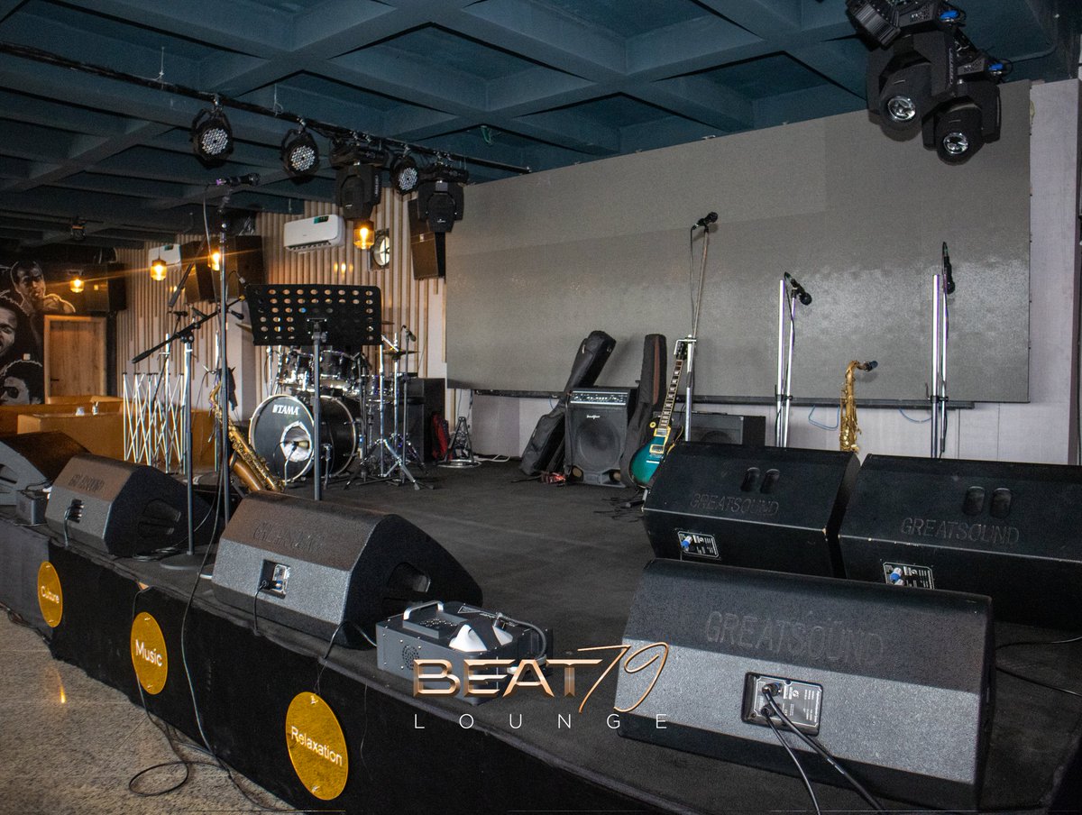 Beat79Lounge's tweet photo. The stage is set. When are you pulling up?

#beat79
#beat79lounge 
#arsenal 
#TOTARS https://t.co/1g5wPk4Q5e
