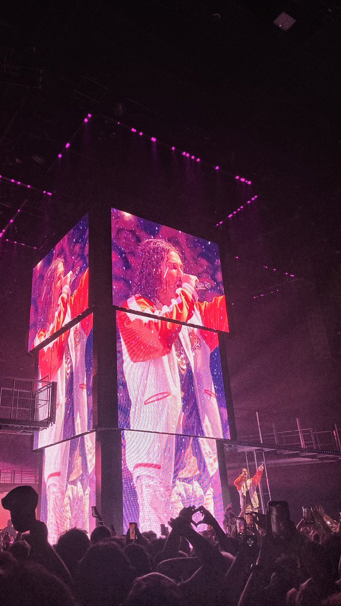 _BakaOP's tweet image. PNL à Strasbourg, c’était une dinguerie