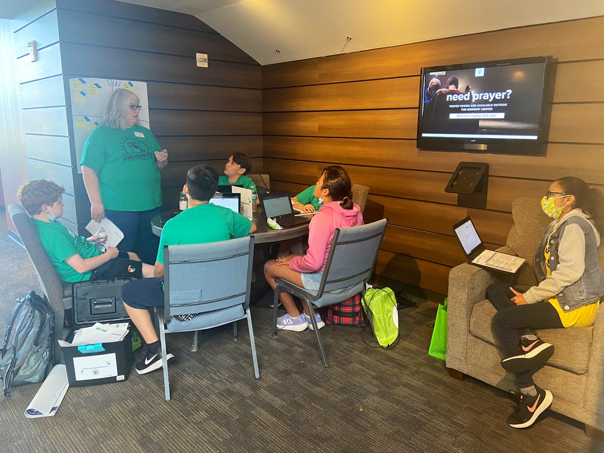 PersonalizeDISD's tweet photo. We’re so inspired by our student teams and how much effort they are putting into this competition. Day one was a success! #dallaspitchforgood https://t.co/ZfY1Wq0f7o