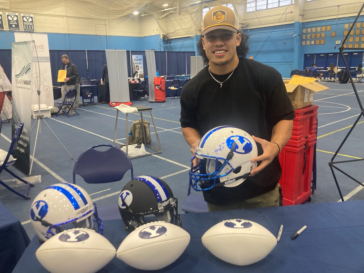 You could win an autographed football helmet that has been signed by a handful of 2022 BYU football players like <a href="/hfropati7/">Hinckley F. Ropati</a> and many others.
To enter the giveaway all you need to do is like, comment, and retweet.
Winner will be announced May 15th!