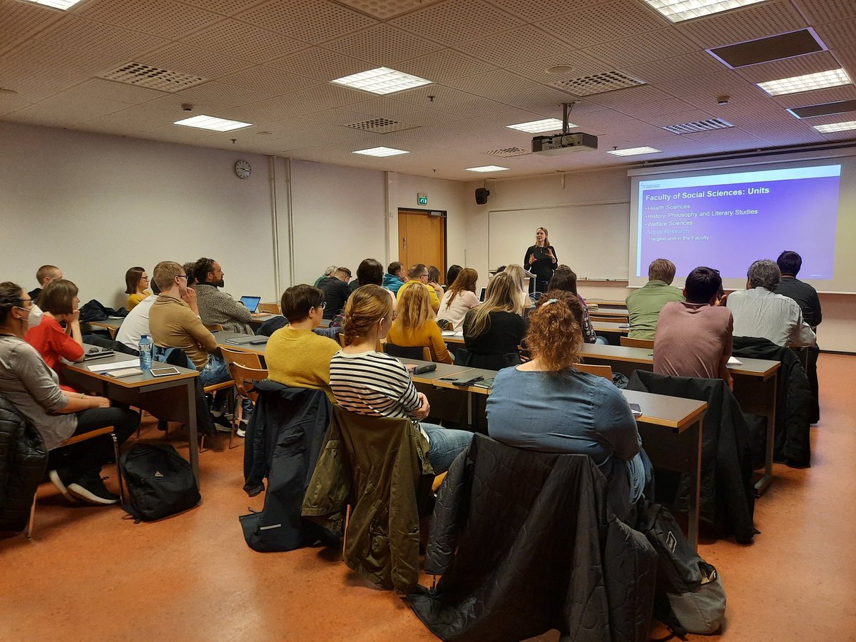 PlanasAnna's tweet photo. Estudiantat i professorat del @MI_JS hem passat 5 dies intensos a Tampere intercanviant coneixements i reflexionant sobre sostenibilitat i joventut amb companys de la Universitat de Tampere i la Universitat de Tallin en el marc d'un Blended Intensive Program. https://t.co/PpeG4OfHcp