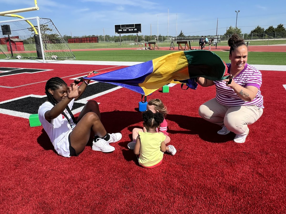 2022 Field Day with our littles <a href="/HeightsHSusd259/">Heights HS USD259</a>. #HeightsEarlyChildhood