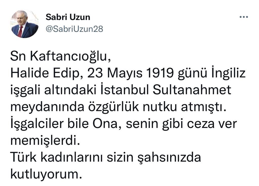 EmniyetGM's tweet photo. İstihbarat Daire Başkanlığı yapmış birisinin böyle bir AHLAKSIZLIĞI kabul edilemez. 

Emniyet Genel Müdürlüğü
İstihbarat Başkanlığı https://t.co/IvNYWElPa0