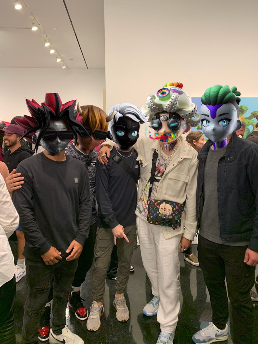 _memoryarchive_'s tweet photo. Real talk, @Zaptio gotta be one of the coolest, most down to earth dudes. Thanks for all the love last night! You guys def know how to throw a party! https://t.co/KJu2po0ZUO