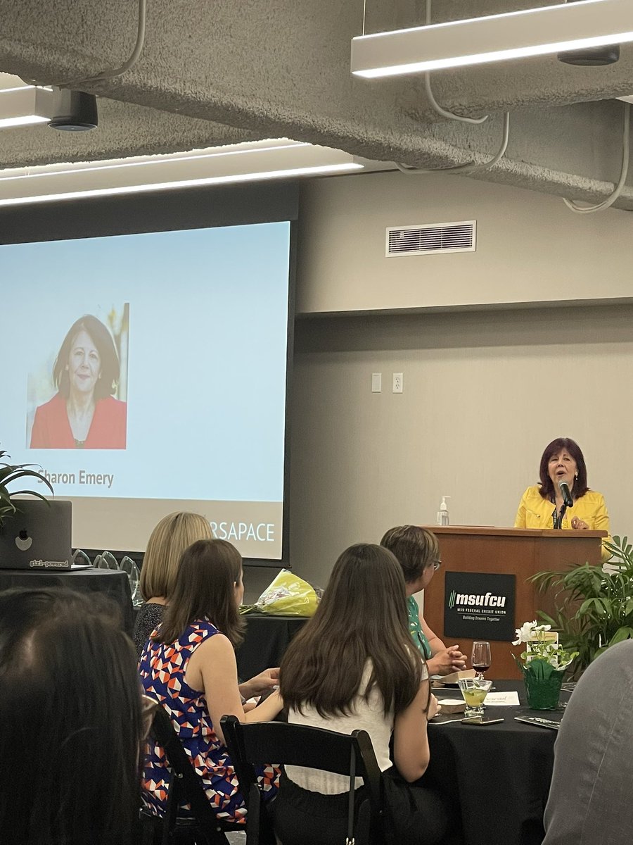 jessicatramonta's tweet photo. Thanks to @Sharon_Emery for generously volunteering to emcee #CMPRSAPACE tonight.
Your personality and wit shine. 🌟 https://t.co/Q6N5EX3Yig
