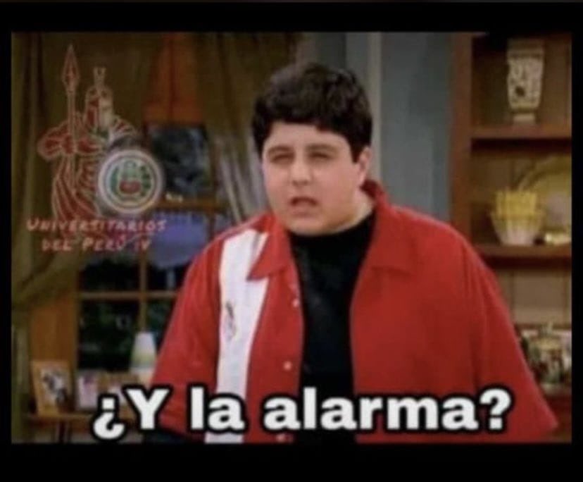 arizevallos's tweet photo. Tanto ensayo de simulacro para que ni vibre el cel con este temblor 🤦‍♀️ https://t.co/L0A40DcQNN