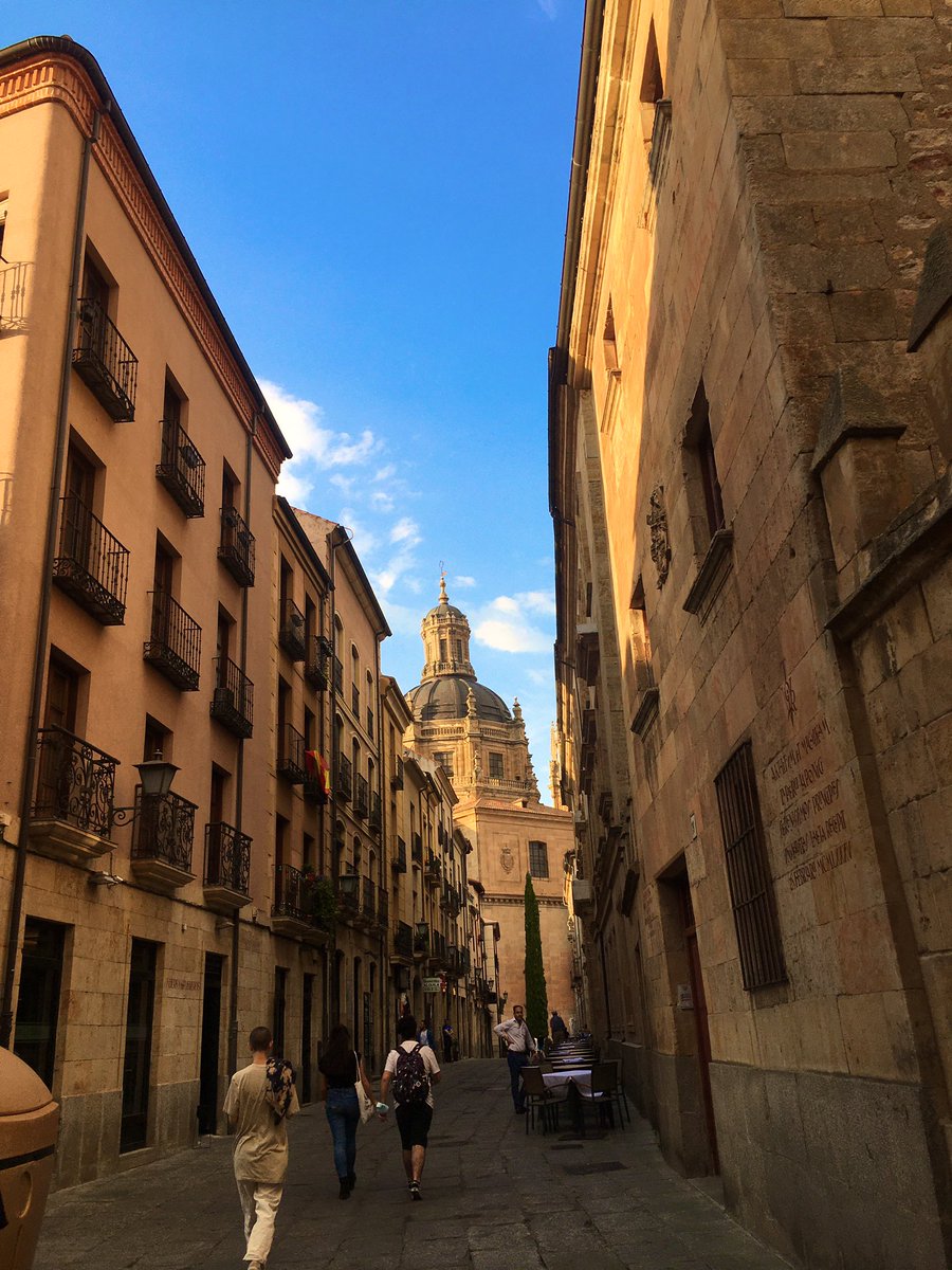 raquelius_16's tweet photo. Lo siento por los que no vivís en la ciudad más bonita de España.. https://t.co/HDMTcdZn55