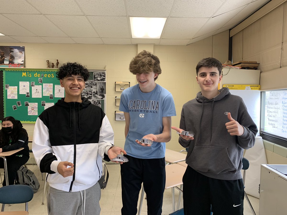 SraTorres3's tweet photo. Spanish 3 students have been learning a lot about Colombia. Today they made there very own vueltiao, Colombia’s national symbol. https://t.co/3trrb2zl5Q
