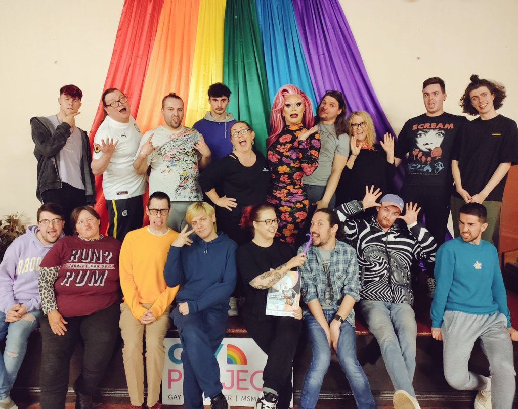 GayProjectIRL's tweet photo. Yaaaasss!
Serving Face at Drag School with @queenmiagold. Great class with Angela Newman was amazing ❤
#DragSchool

@CorkETB @corkpride @DouglasSt_CCFET https://t.co/JyJGSdOENA