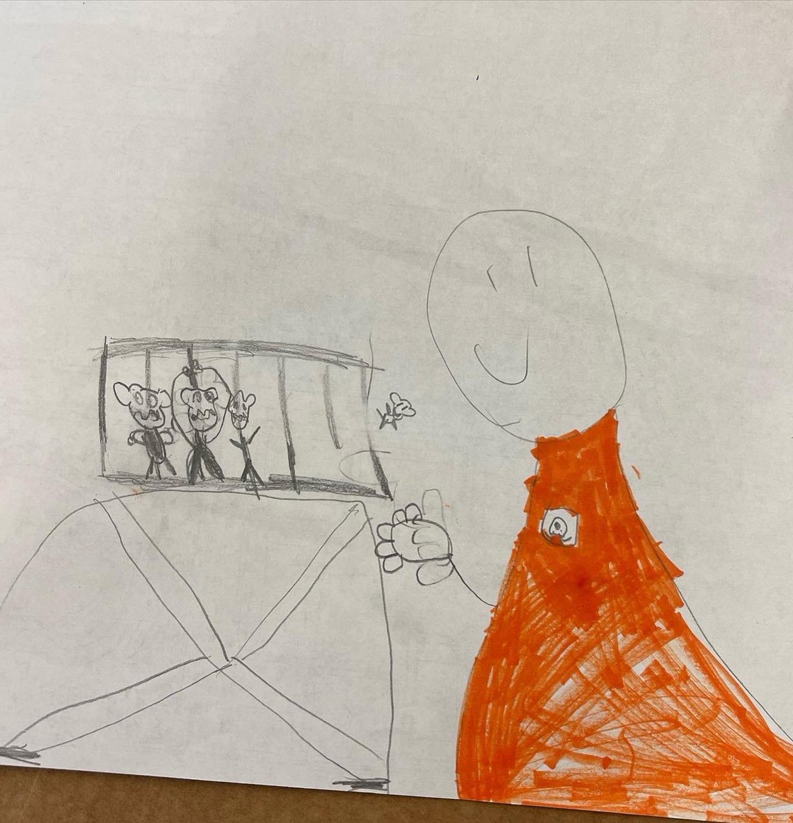 MsRosie_library's tweet photo. Mousetonaut build. Listen to a book read from the cupola of the @iss and then lots and lots of research and building. Watch our morning YouTube channel to see a few “commercials” to hear Ss broadcast from space.
🐁🌖🌍📚🛰
#library @vocalccsd #lowerelementary @JamesSimonsMont https://t.co/tZV10iesYf