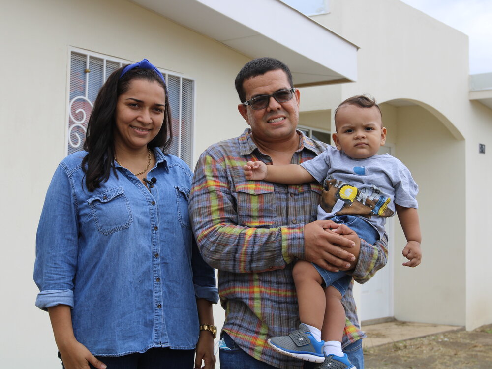 BCIE_Org's tweet image. Mediante el Programa de Construcción y Mejoras de Viviendas de Interés Social, el #BCIE en #Nicaragua beneficia a más de 11 mil familias en condiciones de extrema pobreza y aquellas que cuentan con ingresos entre 1 y 7 salarios mínimos.

Conoce más: bit.ly/3l7gnuw