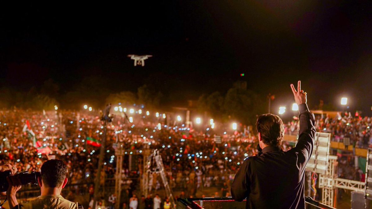 ImranKhanPTI's tweet photo. Thank you people of Attock &amp; all who made this another record jalsa, especially with a huge presence of women &amp; families. The venue was too small for the massive crowd. MashaAllah the nation is gearing up for Haqiqi Azadi March to Islamabad. #AttockJalsa #امپورٹڈ__حکومت__نامنظور https://t.co/3rWF9XP47y