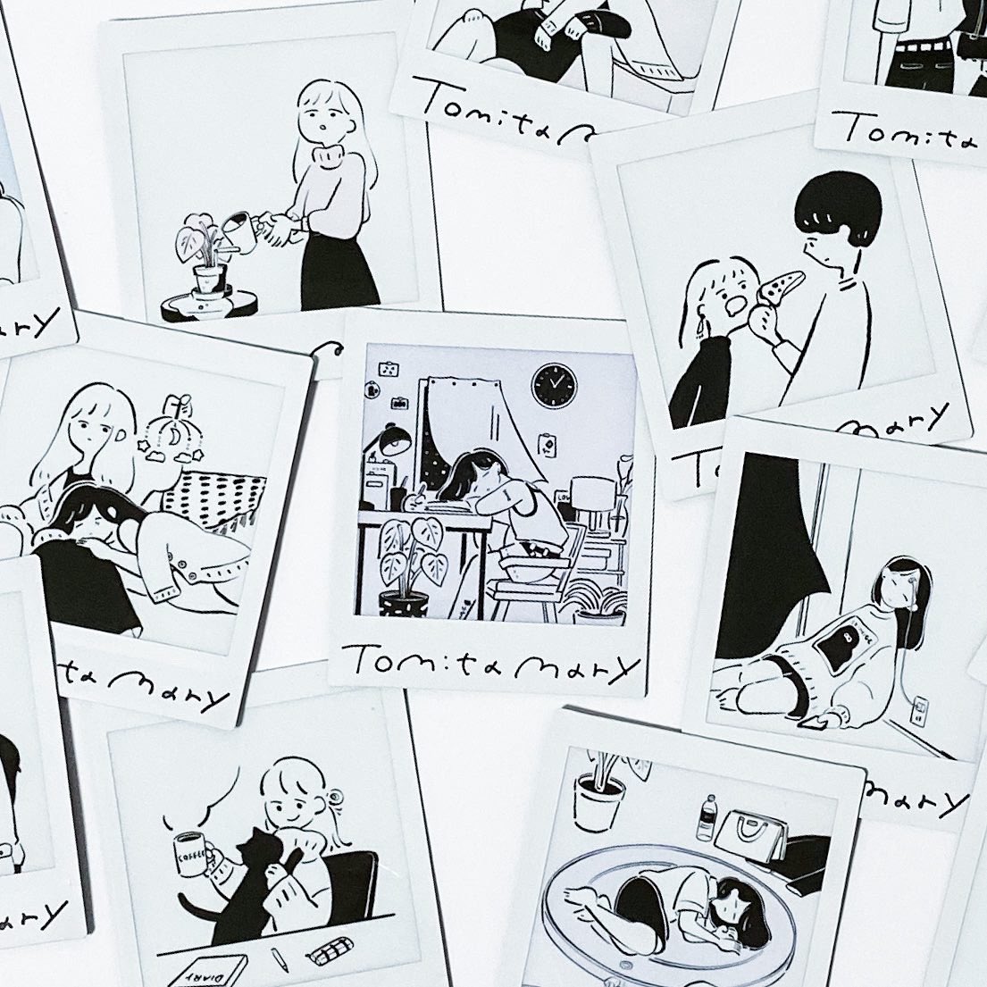 今回の展示で「ランダムチェキ」というものを作りました。
サイン入りのイラストチェキが15種類ランダムで入っています。
こちら現在個展会場の方で品薄なので、明日追加補充します!
https://t.co/3uu66h2oBn https://t.co/893LJPhFfE 