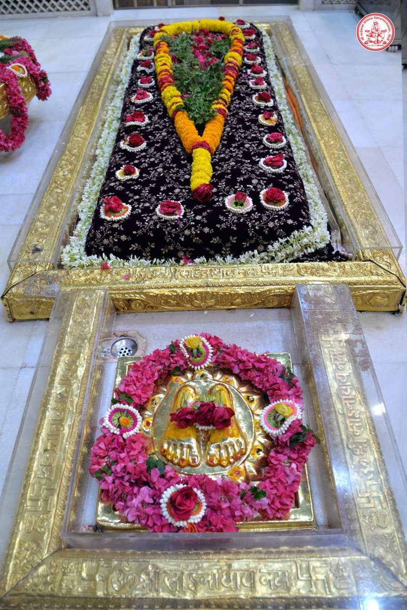 DATTASAITEMPLE's tweet photo. షిర్డీ కాకడ హారతి దర్శన్
(13.05.22)శుక్రవారం....
Shirdi kakad Harathi Darshan(13.05.22) Friday
#saibabaofshirdi
#shirdi #shirdisaibaba #shirdisai #shirdidarshan #shirdisaibabatemple #shirdibaba #saibabamessage @DATTASAITEMPLE #twitter #sconcepts @SSSTShirdi https://t.co/YeqNaejJ2g