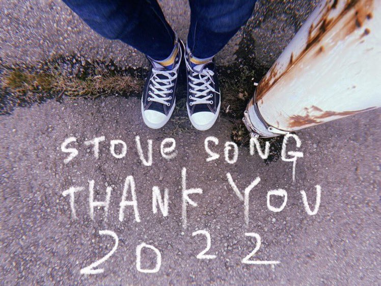 hanao_miyata's tweet photo. 【明日です！】

この冬生まれた新曲
全曲歌ってみる配信Live⚡️

5/14（土）#stovesong 
start21:00 生配信ticket
▶︎▶︎▶︎ https://t.co/HnUAssGlW3

踏みだす音が聴こえたらいいな。
転がりながら夜を鳴らしてく音🐟.｡oO https://t.co/arQAqBPs0C