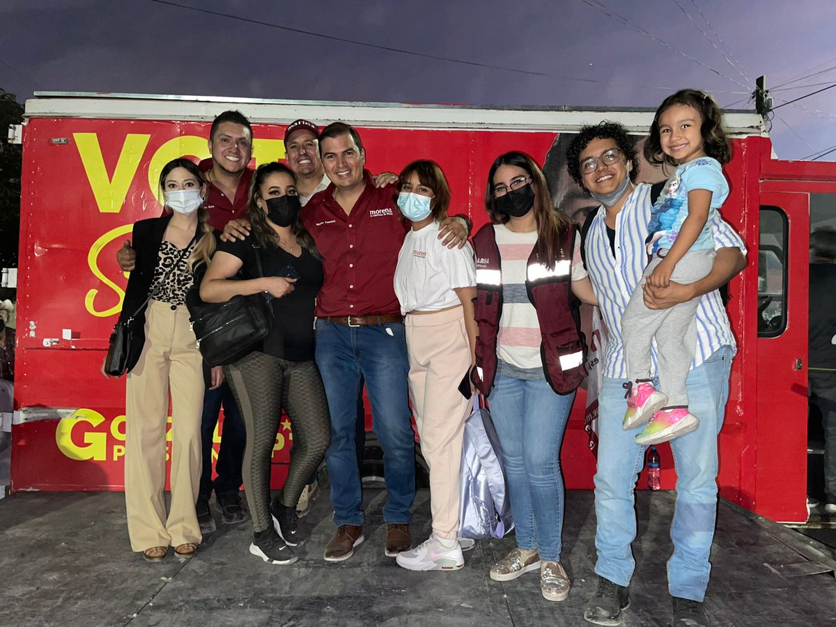 carolina1601gg's tweet photo. Estamos listos para seguir con este #CambioVerdadero con nuestra Candidata @MarinaVitela_ y @AGonzaloYanez  hoy se ganó el #SegundoDebateDurango y estamos listos para ganar el 2 de Junio 💪
@AndresIvanSoto @NachoFuentesDgo @otnielgarcia @paco_gomez84 https://t.co/5quWjIrls6