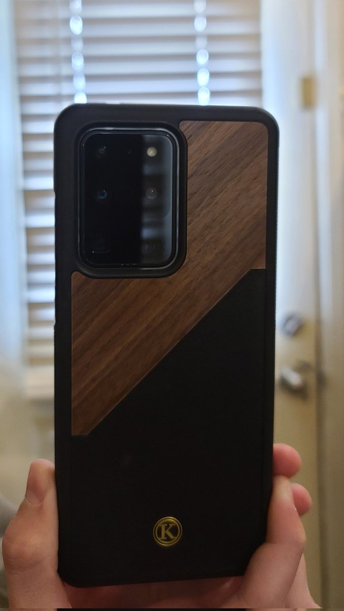 Got this new phone case for my S20 Ultra as well, way nicer than the one I got with my phone originally.