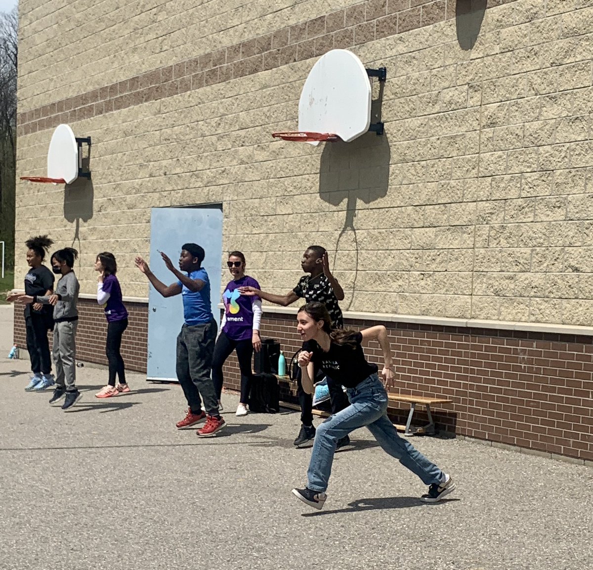 Our @AnthonyBrampton students had tons of fun exercising and learning through @XMovement_ lead physical and emotional development activities #PhoenixProud #MentalHealthAwareness #BuildingtheFutureTogether #MartinsMinions #FunInTheSun