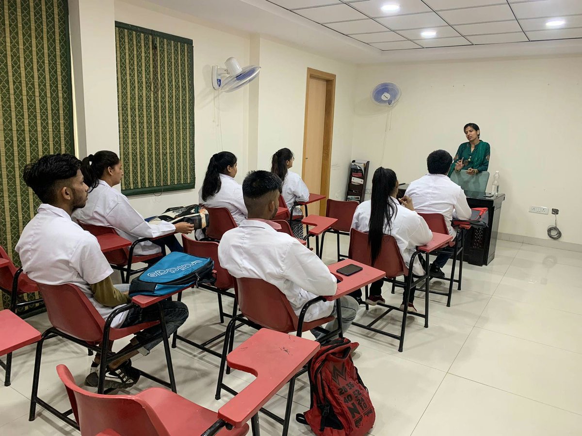 StarEduOfficial's tweet photo. Session- 2022-24
New Batch of Diploma In X-Ray & Imaging Technology Course is started now.ππ»ββοΈ
Admissions are still open for the last few days.
Duration: 2 Years
Eligibility: 12th With Any Stream
For More Info, Contact Us:
π9990019177, 9990019239
#DXIT #StarEduEducation #StarEdu https://t.co/1CkZ0xcsWg