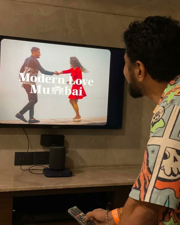 ranveerbrar's tweet photo. We're ready to get smitten 🥰, are you?
Watch all episodes of #ModernLoveOnPrime #FirstDayFirstStream https://t.co/YUeqk4nslX