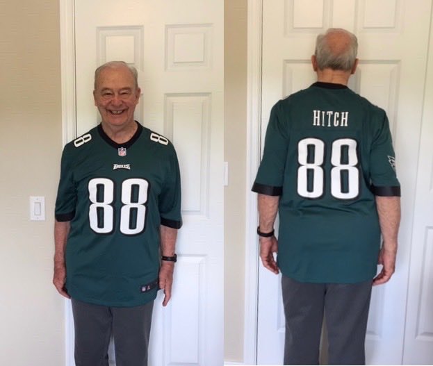 Happy 88th birthday to the greatest dad (and great granddad)!  The Eagles front office should be considering Hitch for his blocking skills. 🦅 #flyeaglesfly #germantownacademy1954