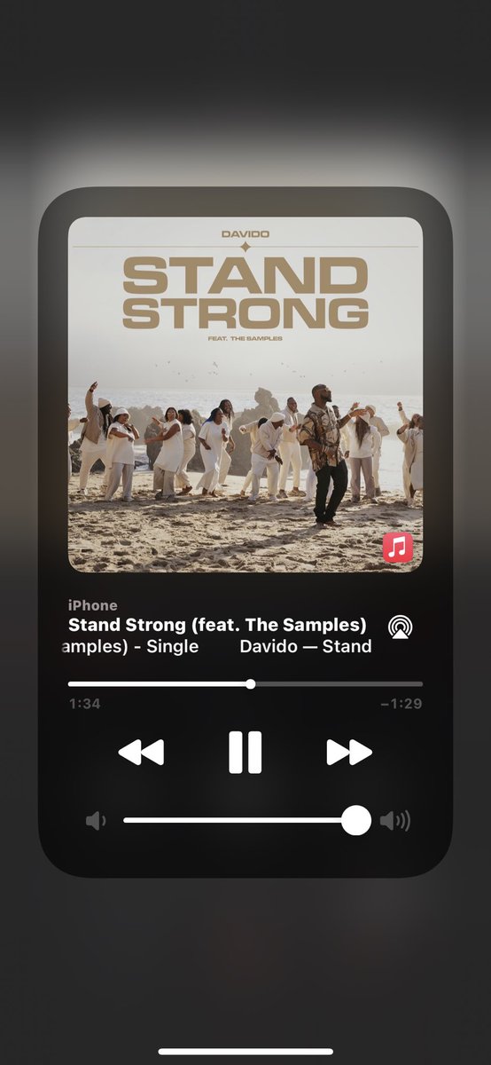 Bobbina_DC's tweet photo. @davido took his time to create this magic…this is deep and calming.I FUCK WITH THIS GANG🤘🏼 #Davido https://t.co/Tg4mBox8kk