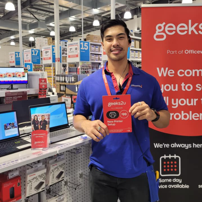 Did you know you can purchase Geeks2U services from your local <a href="/Officeworks/">Officeworks</a> store?

That means when you buy new hardware or software, you can also organise a Geek to help you set it up at the same time. 

Find an Officeworks store near you: ow.ly/yjPu50J4Fi6