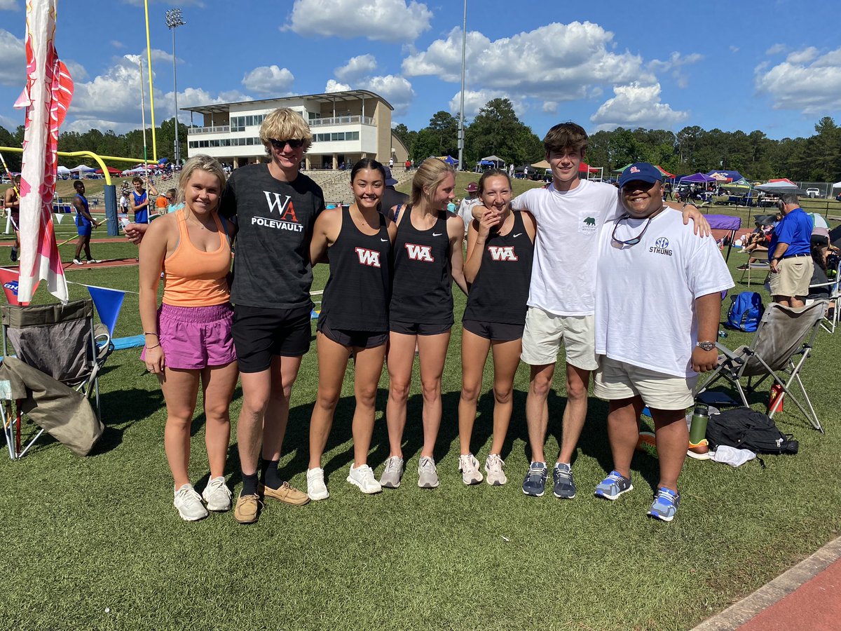 Tad Sahara tweet media