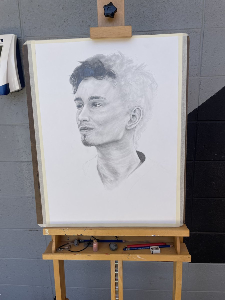 Gilmore_MoveUp's tweet photo. Thank you to all of those who came to the Westwood Art Show today! We have some of the best artists in Mesa at our school! In addition, we have the best visual arts teachers who dedicated their time this school year to our students! #schmidt #cluff #castellano #dawes #blanco https://t.co/LEsqCM4YsC